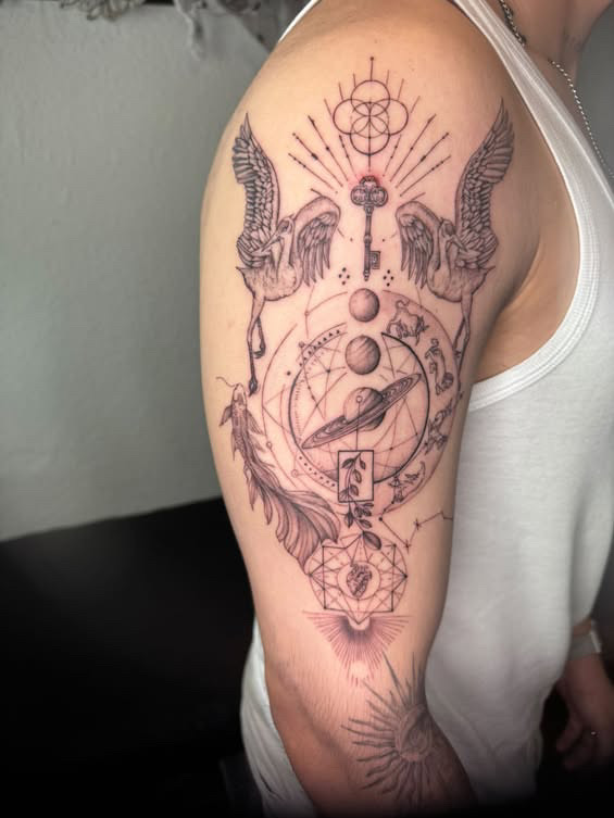 Tatuaje conceptual con significado profundo